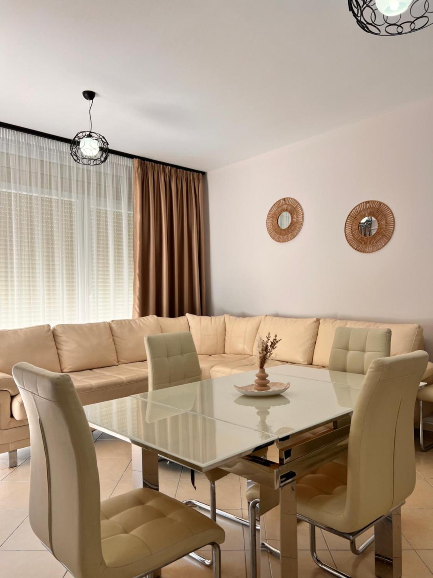 Gjiri Lalzit Home Durrës 外观 照片